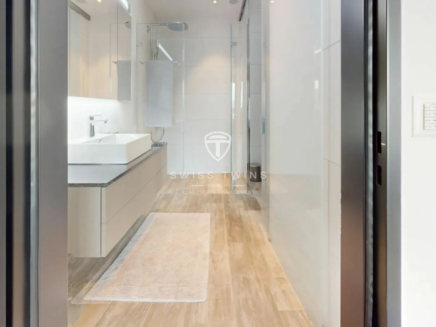 Exclusive 2.5-Room Design New Apartment - Photo 5 of 12