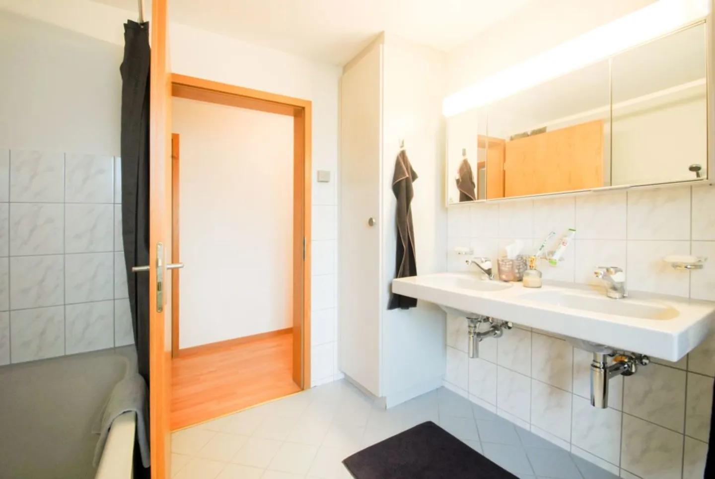 Beaucoup d'espace de vie et jardin privé - Photo 13 sur 13