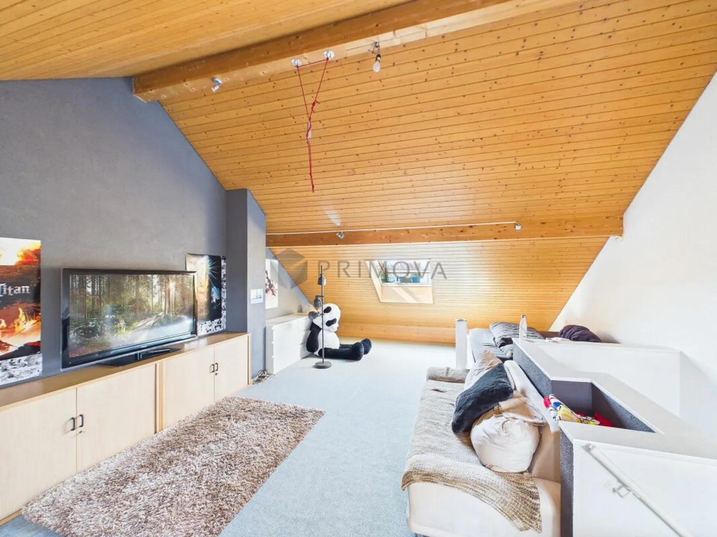 Incantevole Casa Familiare con Giardino - Foto 6 di 8