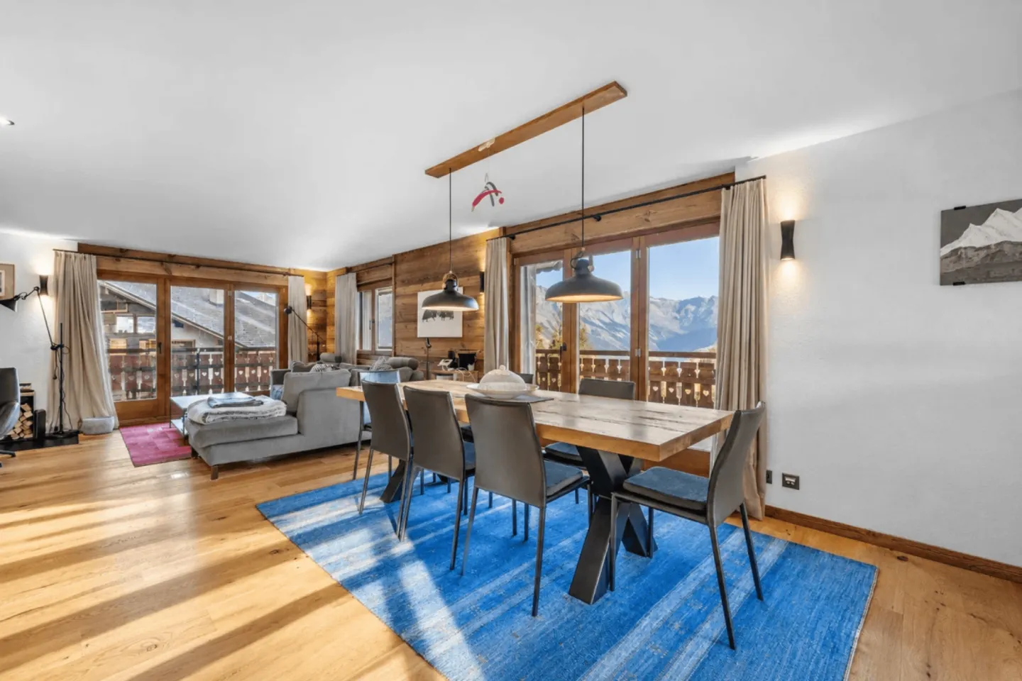 Hochwertige 4,5-Zimmer-Wohnung, ideal gelegen - Foto 3 von 13