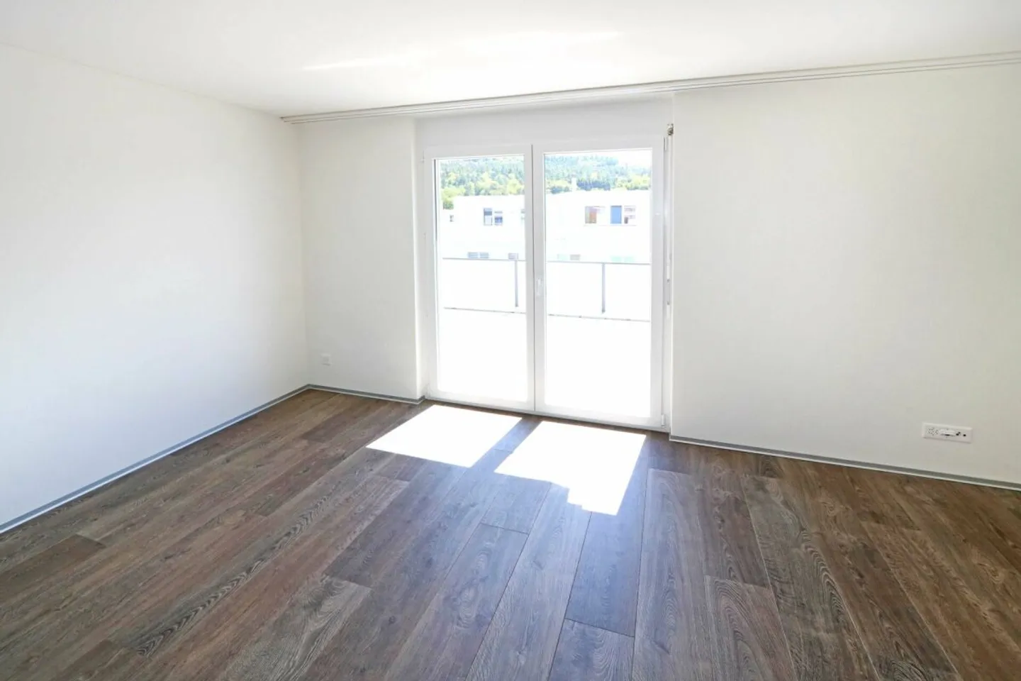 Suchen Sie eine perfekte Familienwohnung im Grünen? - Dann sind Sie hier richtig! - Photo 3 of 9