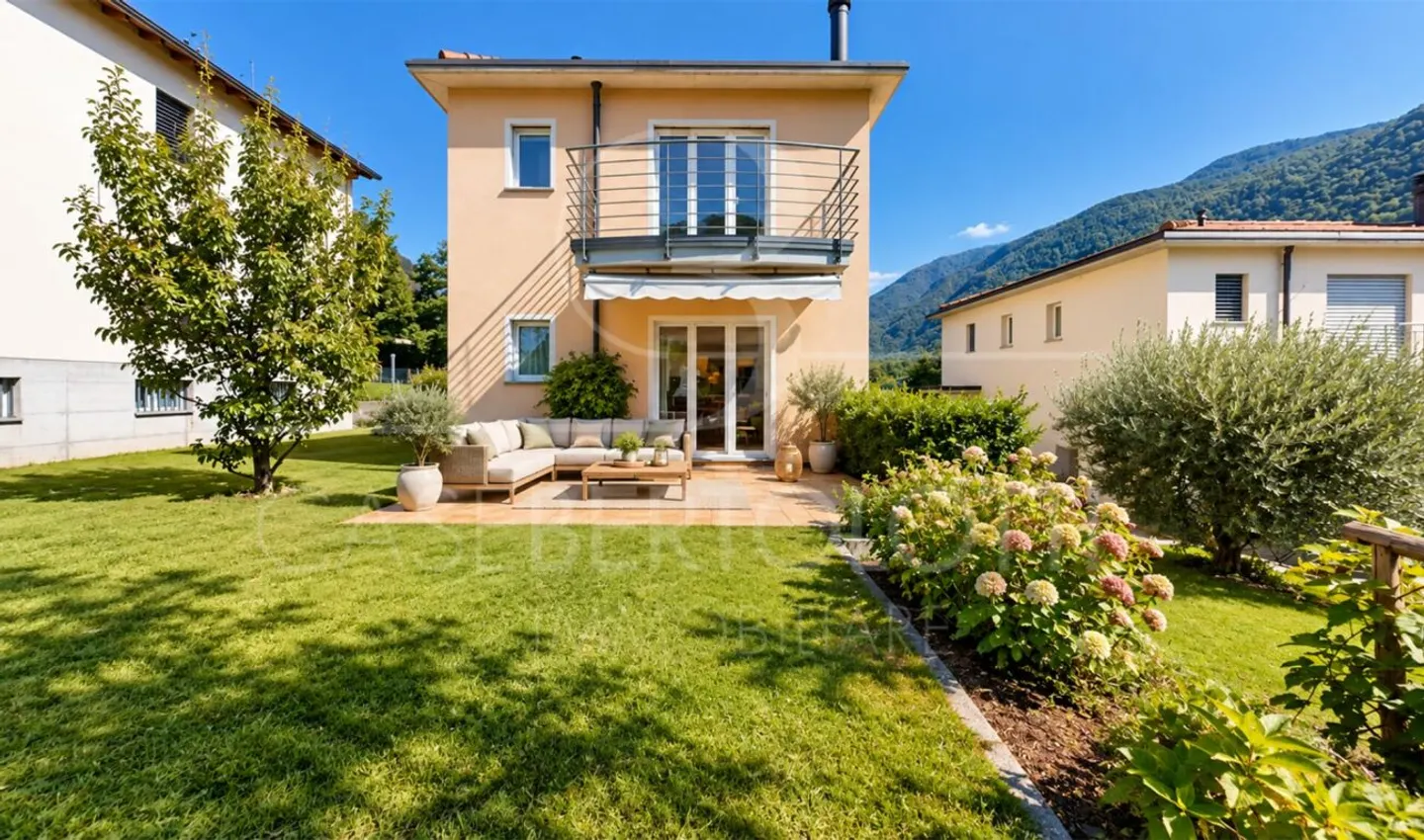 Casa Familiare con Giardino - Foto 1 di 11