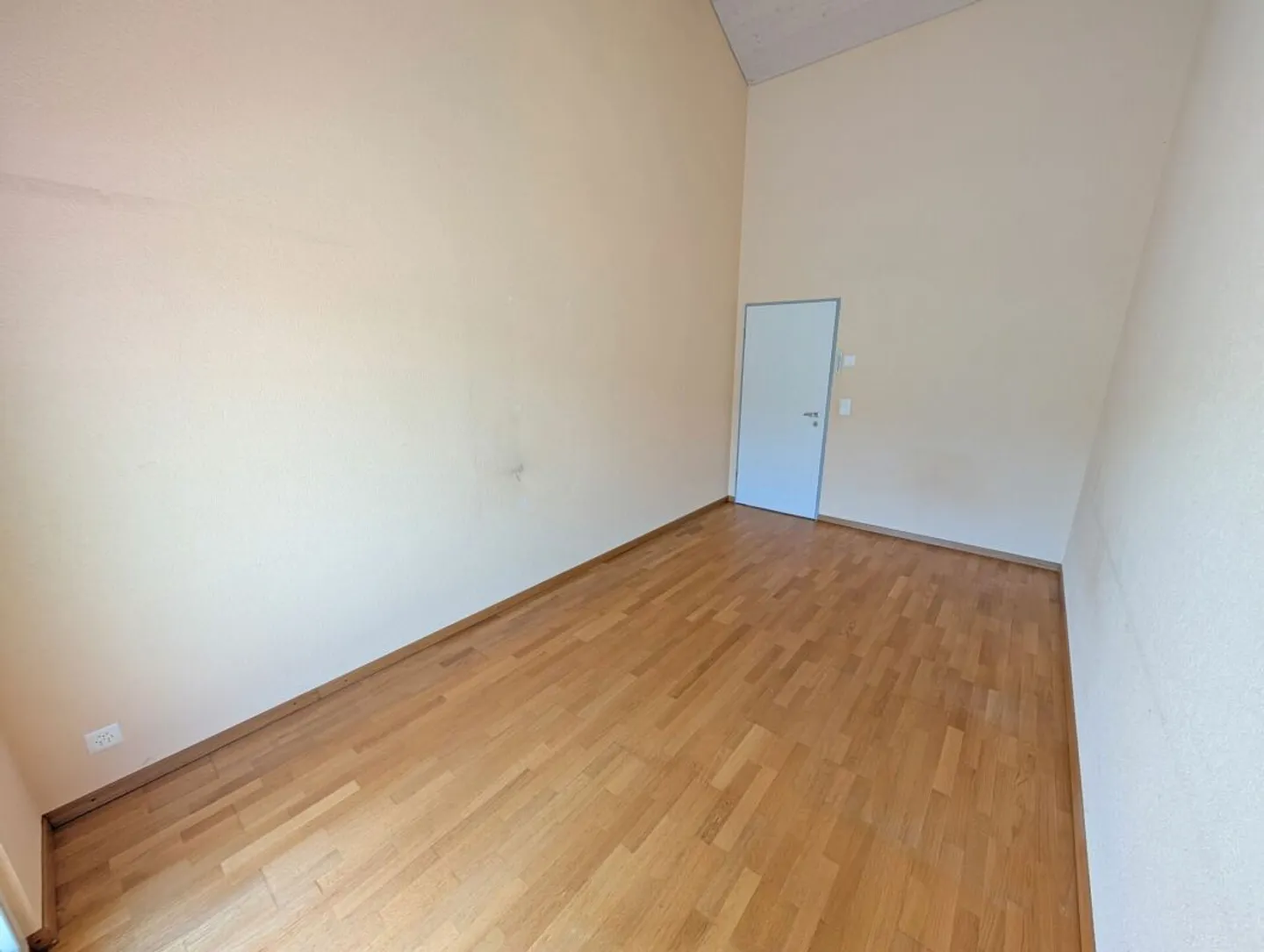 Einzigartige Attikawohnung mit Terrasse - Foto 11 von 13