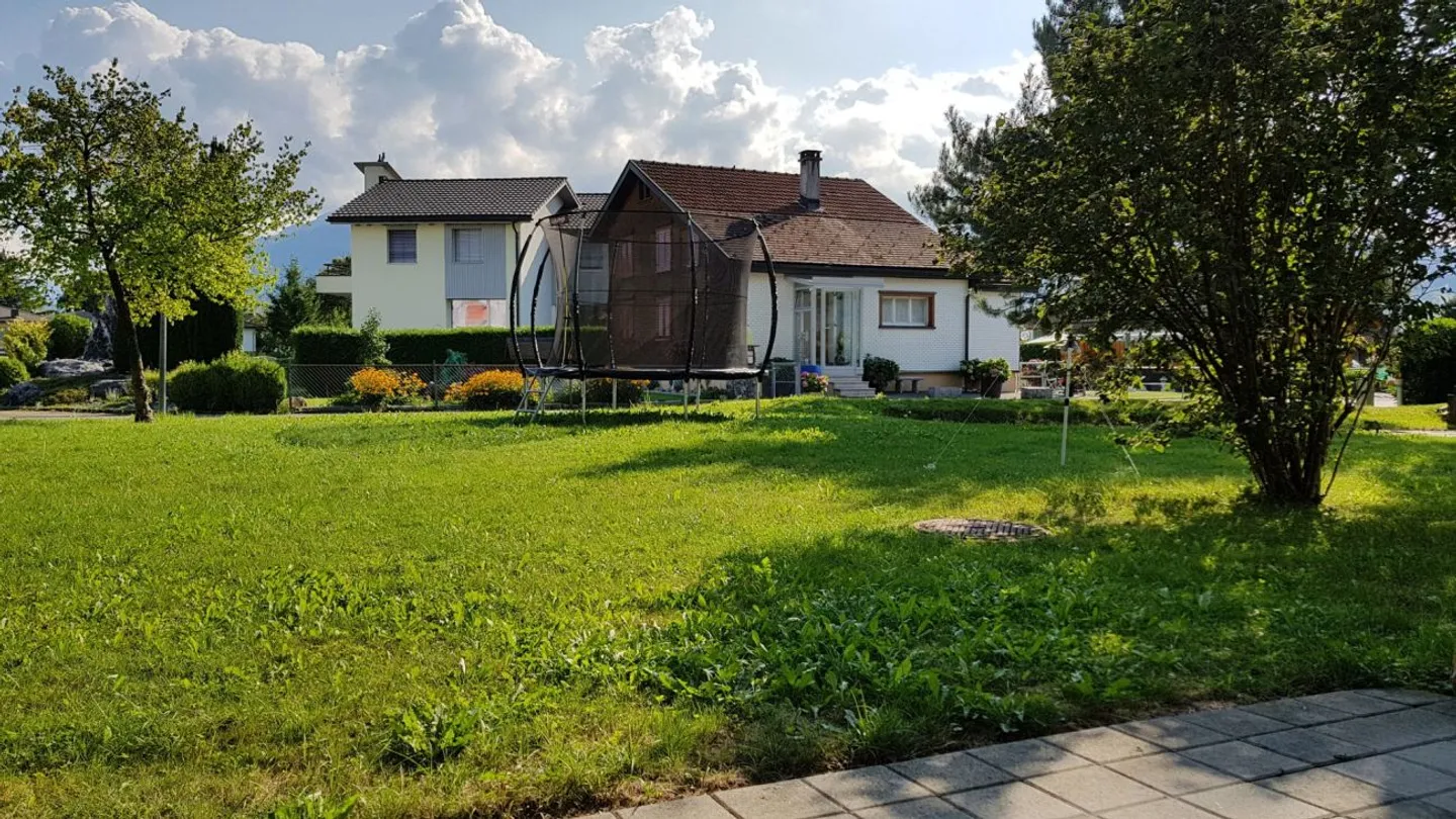 Charmante 2.5-Zimmer-Wohnung - Foto 8 von 8