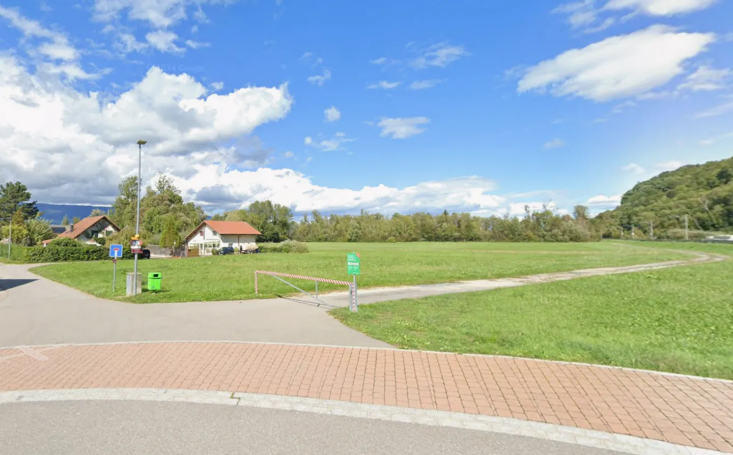 Building plot of 568 m² - Photo 4 of 5