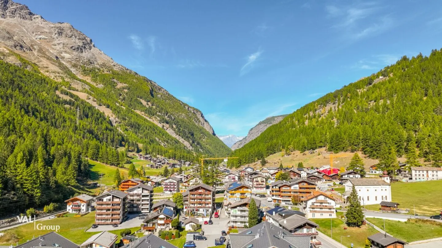 Moderno rifugio alpino nella valle di Saas - elegante appartamento per vacanze di 2.5 locali a Saas-Grund - Foto 13 di 13