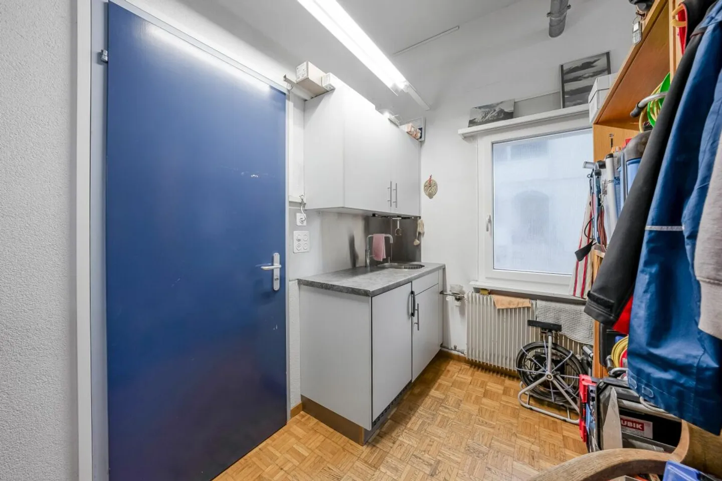 Commercial premises with workshop and office - Perfect for your business! - Photo 5 of 13