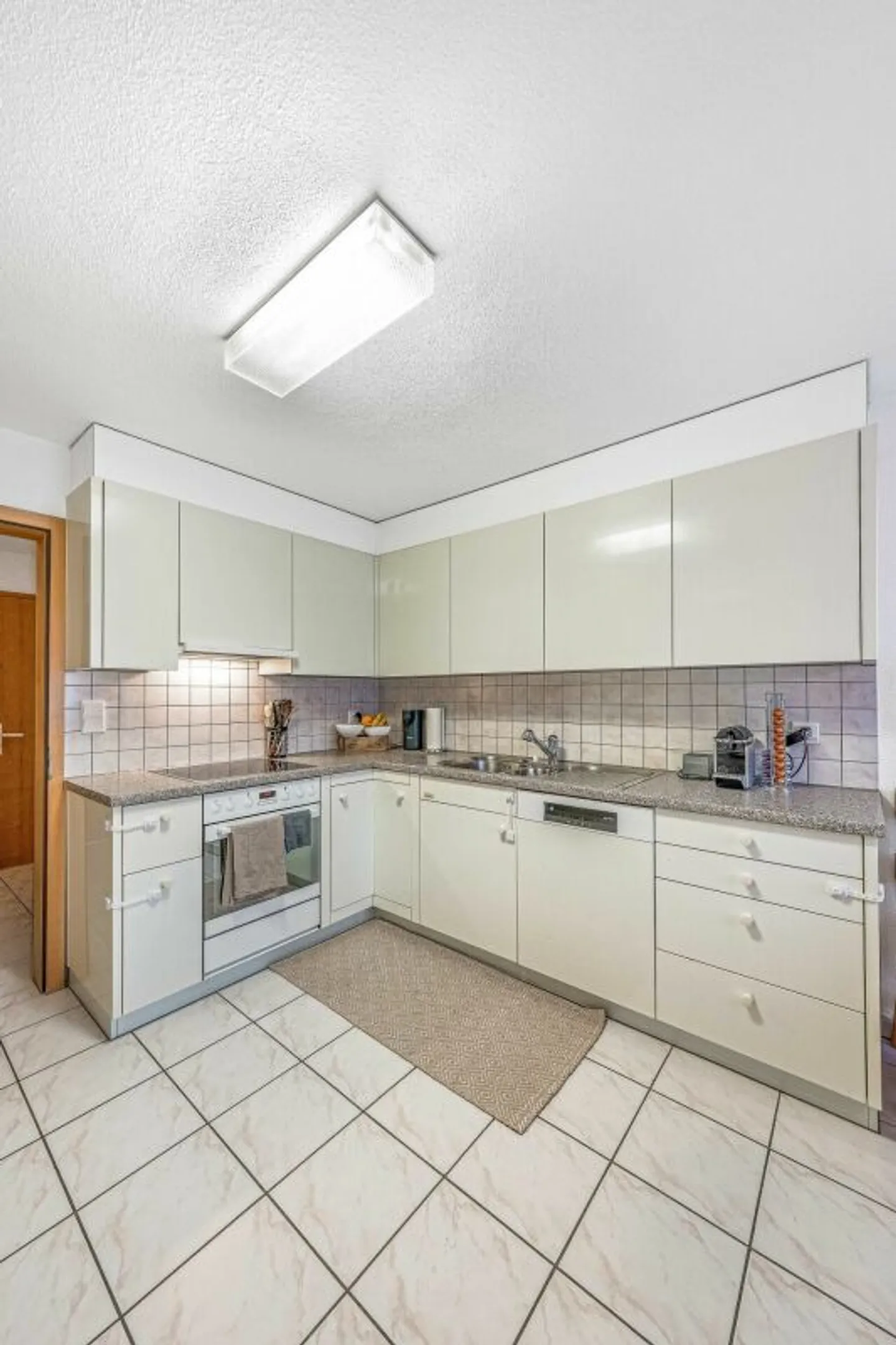 Appartement de 4.5 pièces - Photo 3 sur 13