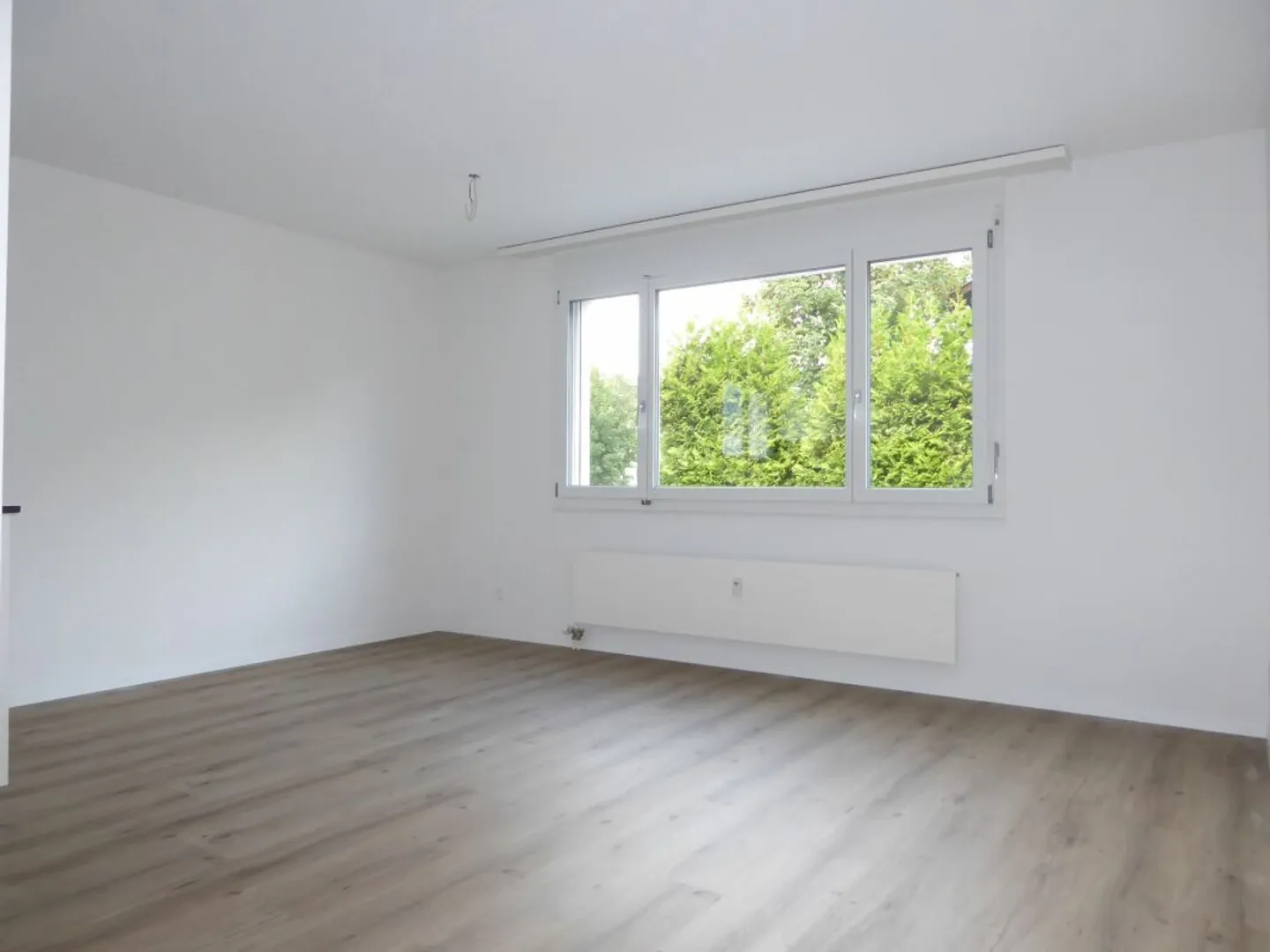 Attractive 2½-room apartment with good transport connections - Photo 7 of 9