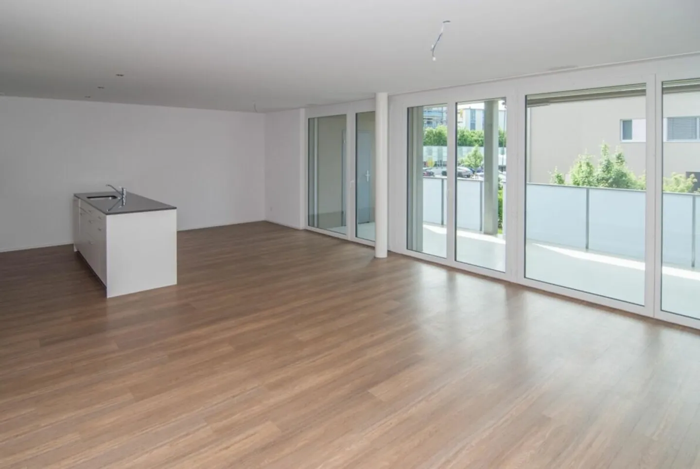 Modernes 3.5-Zimmer Apartment - Foto 5 von 8