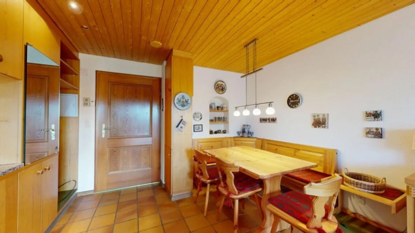 2.5 Room Holiday Apartment in Prime Location - Photo 3 of 13