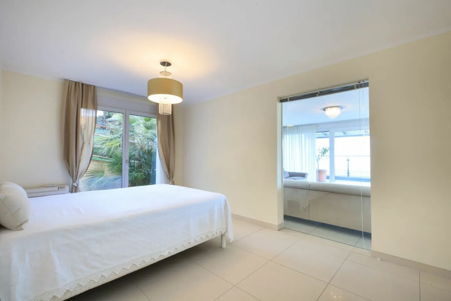 GORDOLA - Appartement intéressant avec piscine privée - Photo 8 sur 13