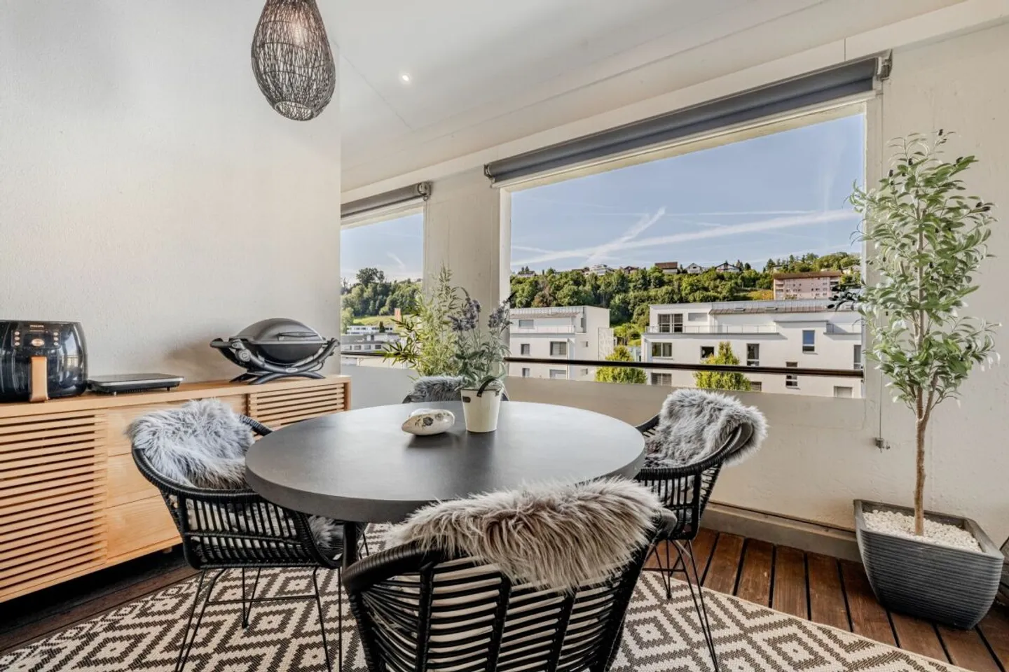 Premium Terrace Apartment: Stylish Apartment with Unobstructed Lake Constance Panorama - Photo 9 of 13