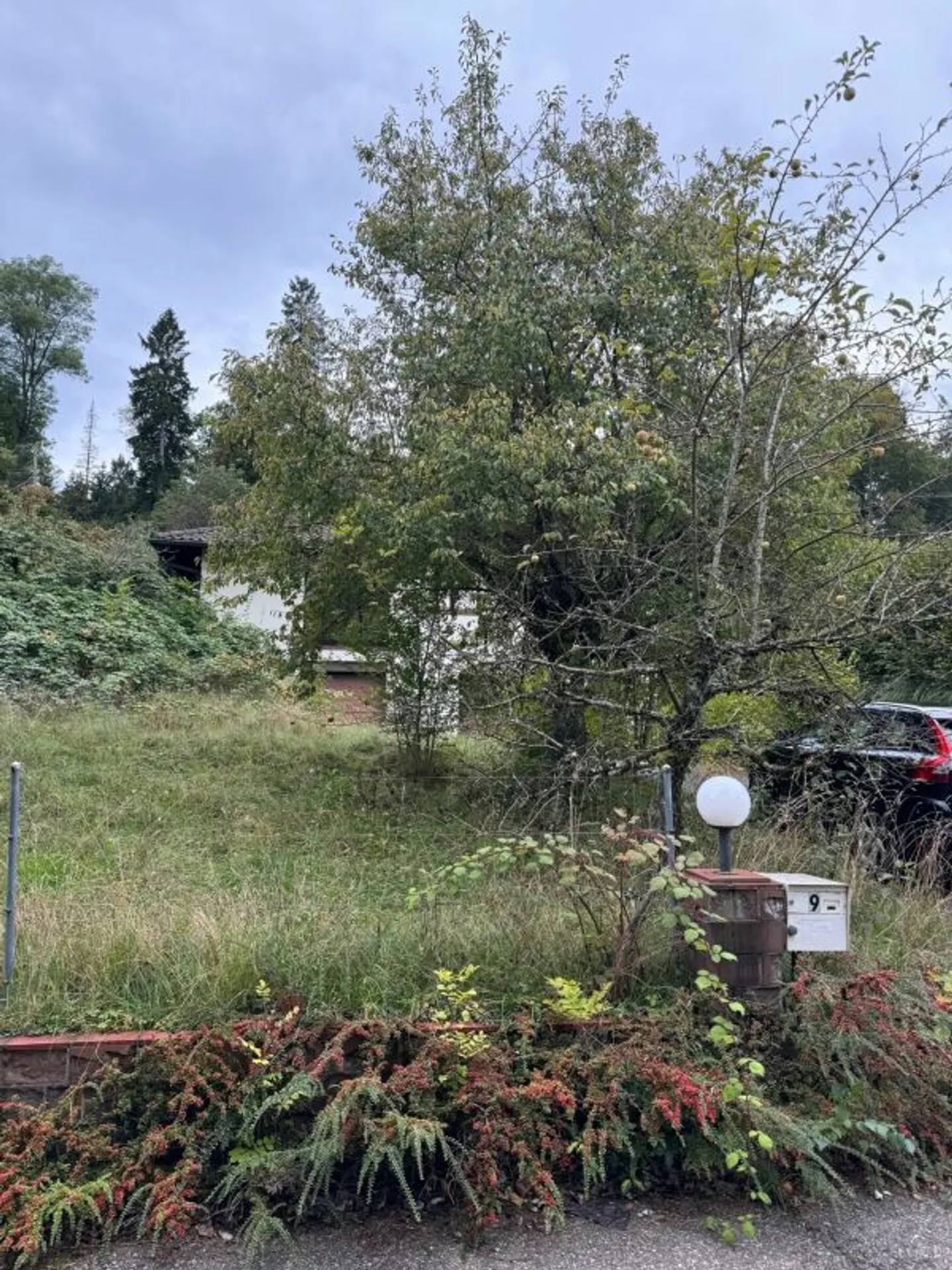 Baugrundstück mit bestehendem EFH - Foto 3 von 6