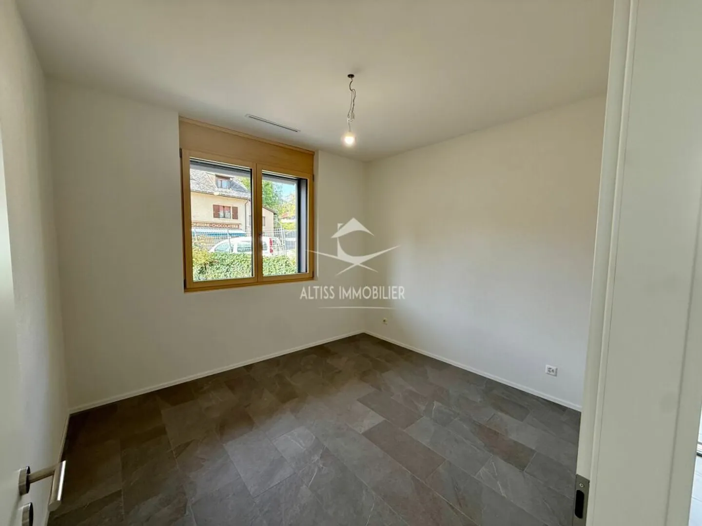 Appartement Neuf avec Jardin - Photo 5 sur 10
