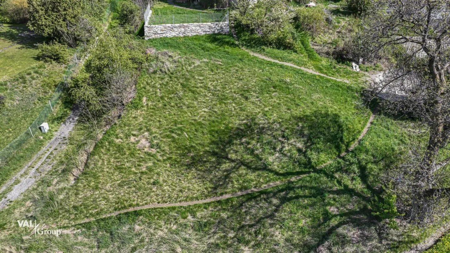 Genehmigtes Einfamilienhaus Grundstück - Foto 10 von 11