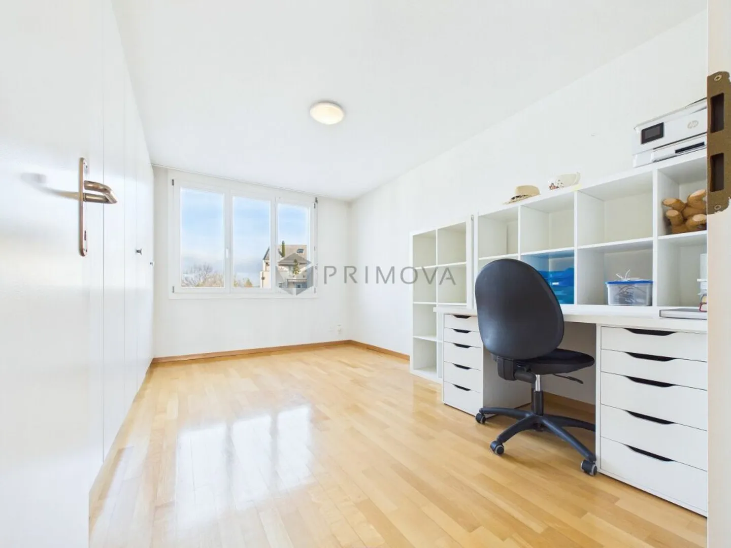 Spacious living near lake & old town - 5.5 room condominium in Murten - Photo 7 of 12