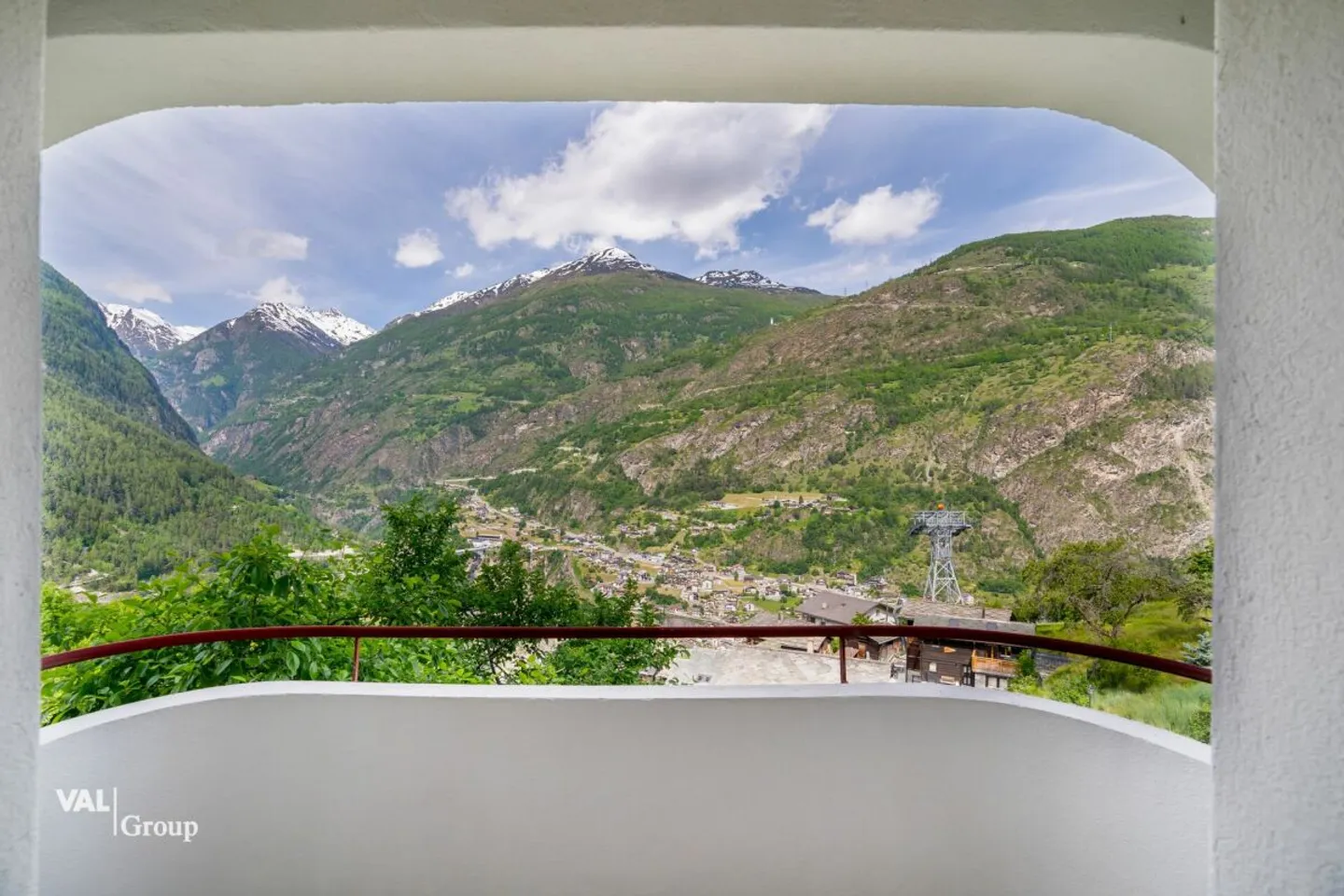 Vie tranquille dans un cadre pittoresque avec une vue imprenable - Photo 12 sur 13