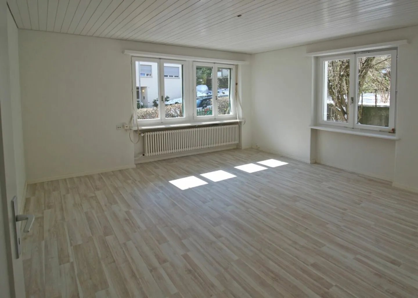Appartamento 4.0 camere accogliente e luminoso in affitto - Foto 3 di 9