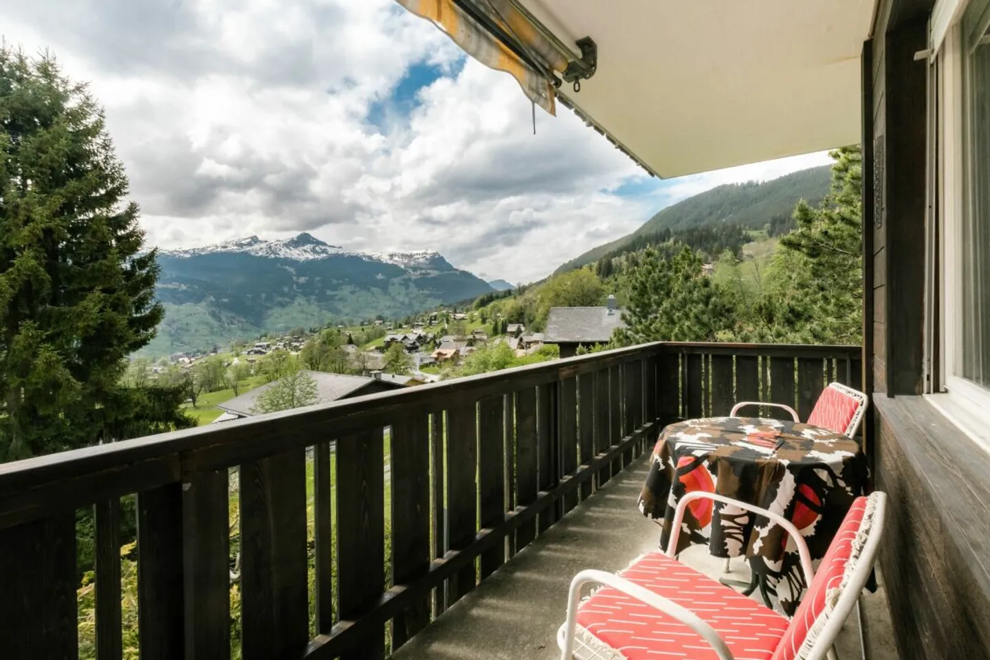 Accogliente appartamento con 2 camere e vista sulle montagne nel Chalet Eggli - Foto 13 di 13