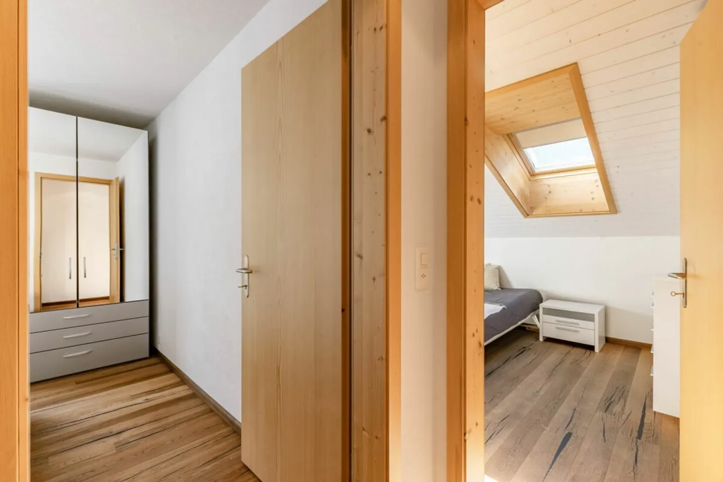3.5-Zimmerwohnung mit Bergsicht - Chalet im Rutsch - Foto 12 von 13
