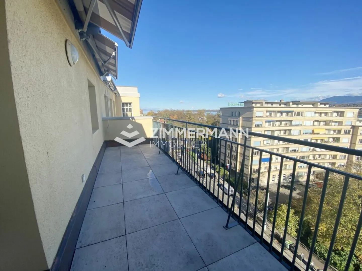 Superbe appartement de 7 pièces avec balcon proche des Nations ! - Photo 5 sur 10