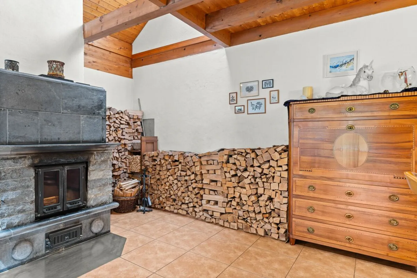 Charmantes Einfamilienhaus mit Garten - Foto 7 von 12