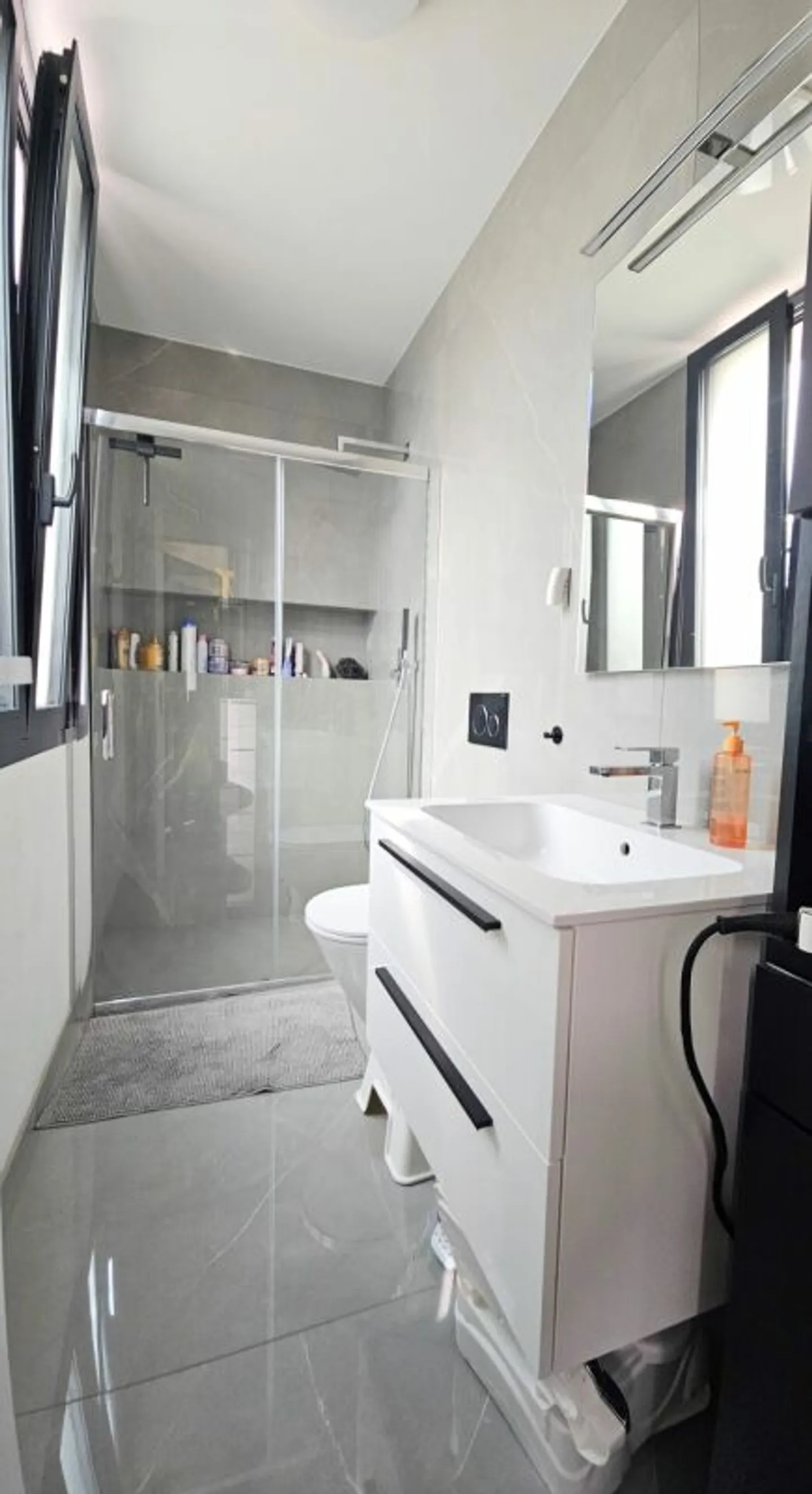 MODERN 5.5 ROOM SINGLE-FAMILY HOUSE - Photo 7 of 13