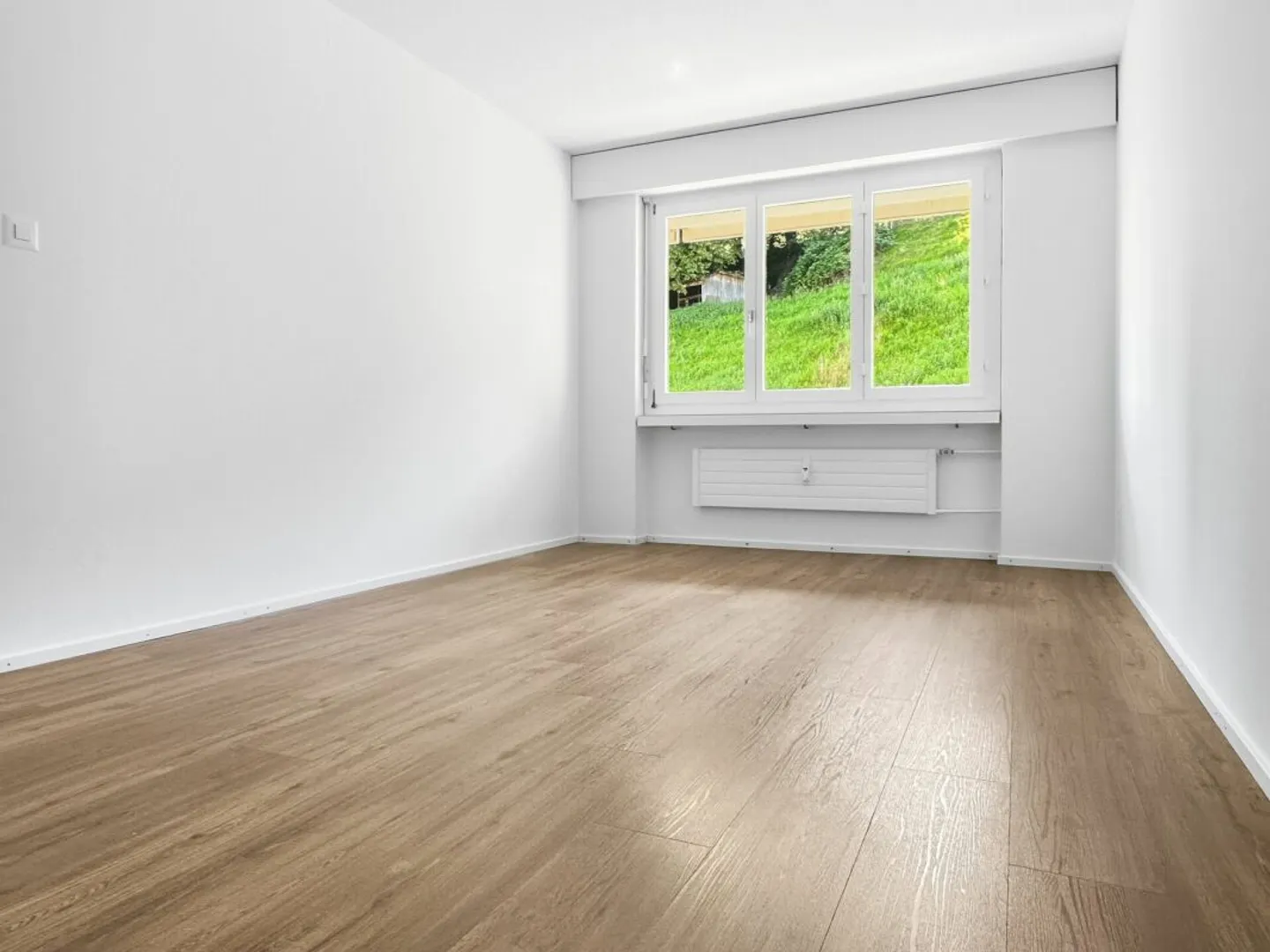 Luminoso appartamento di 2½ locali con balcone a Flawil - Foto 5 di 10