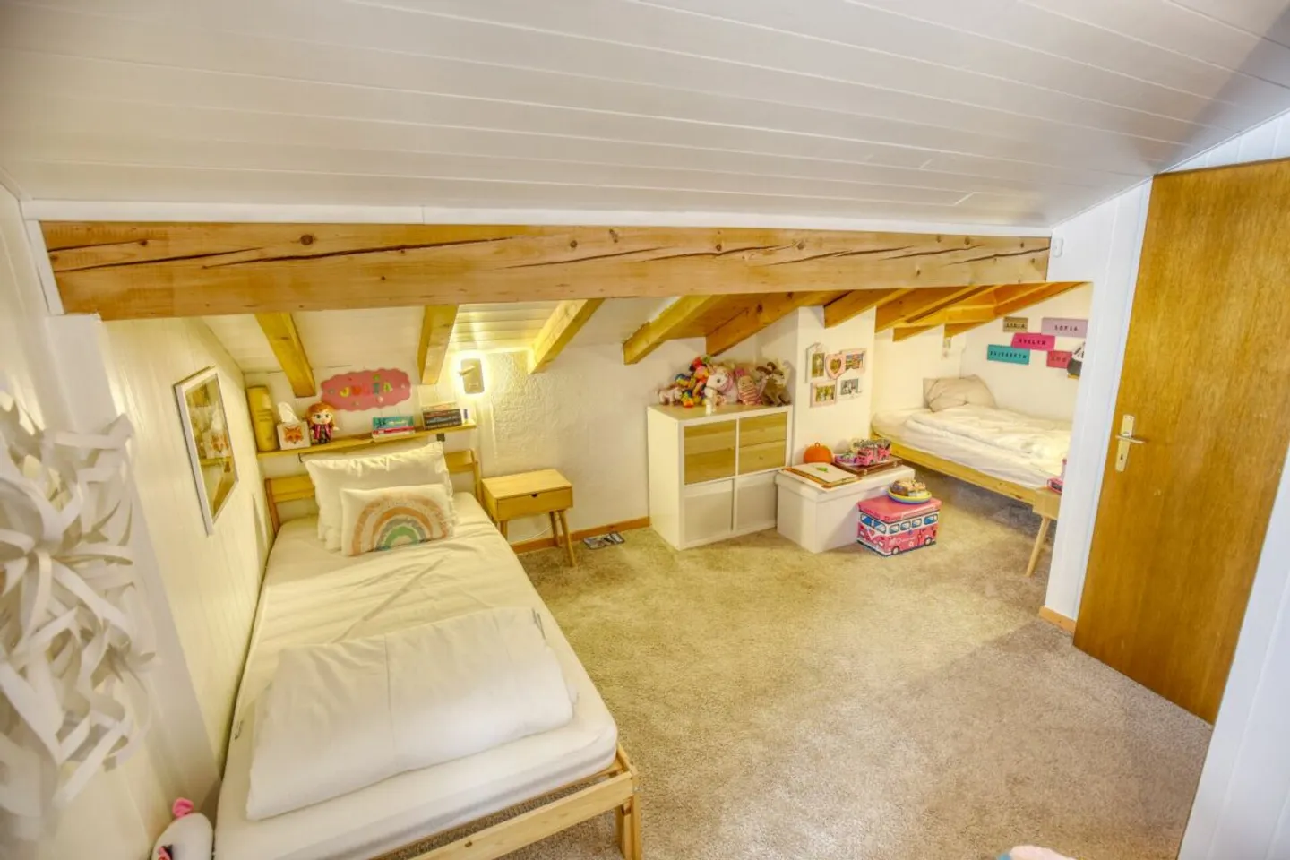 Charakterchalet mit 2 Nebengebäuden und großem Grundstück in Haute-Nendaz! - Foto 13 von 13