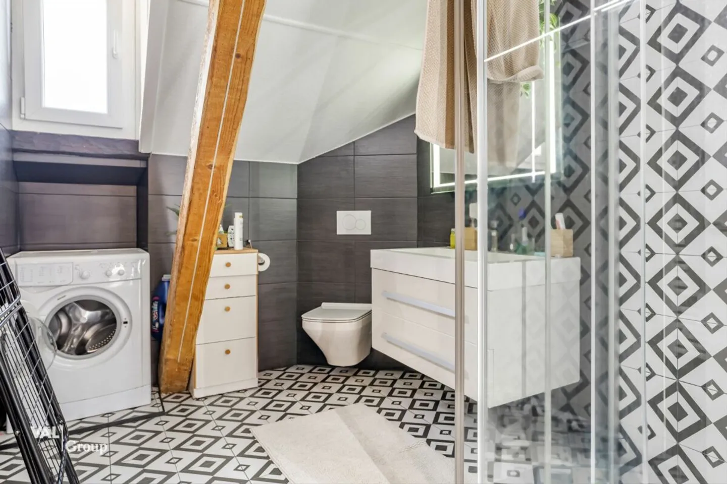 Appartement Charmant en Centre-Ville - Photo 5 sur 7