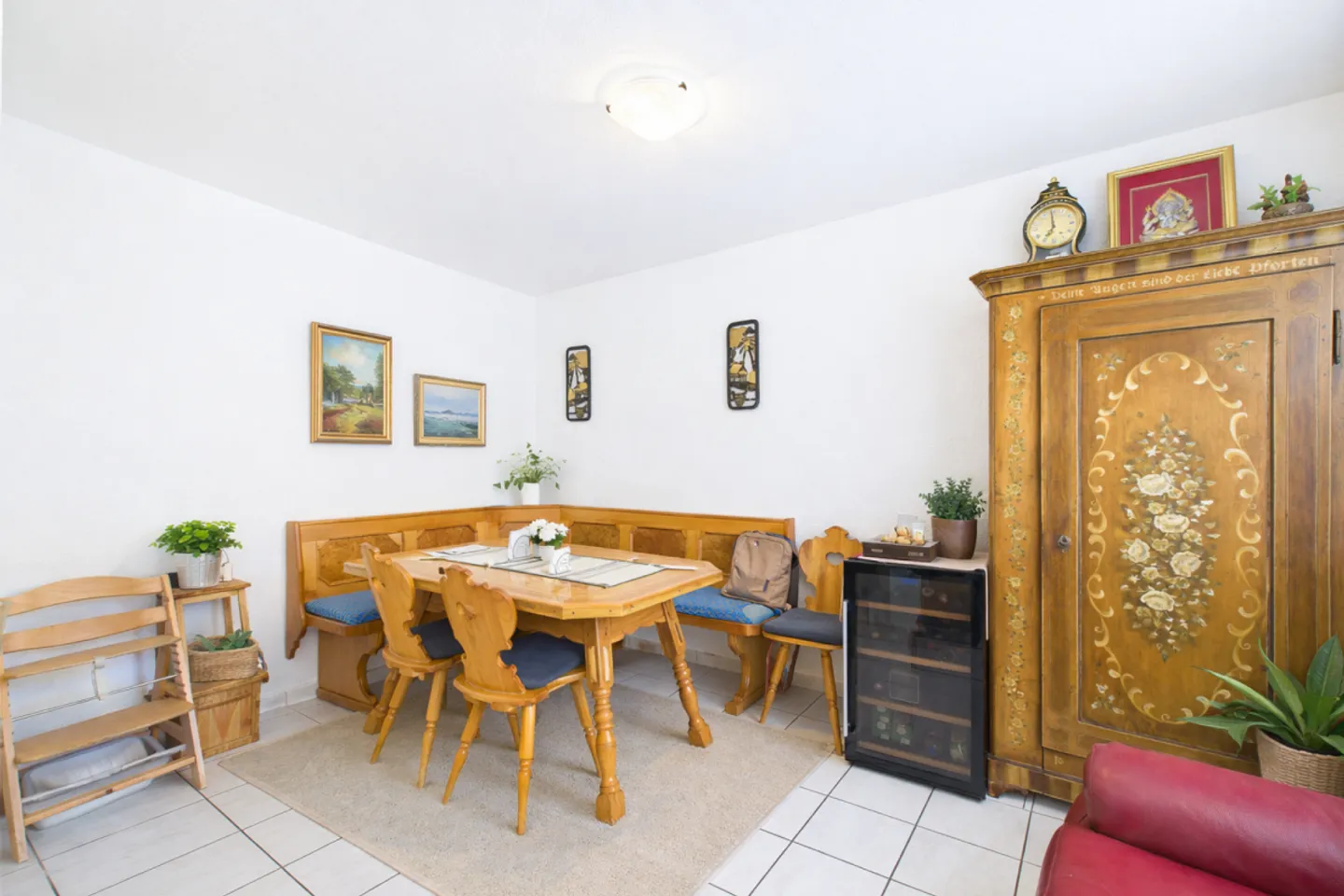 Living with garden and optimal connection - Photo 4 of 9