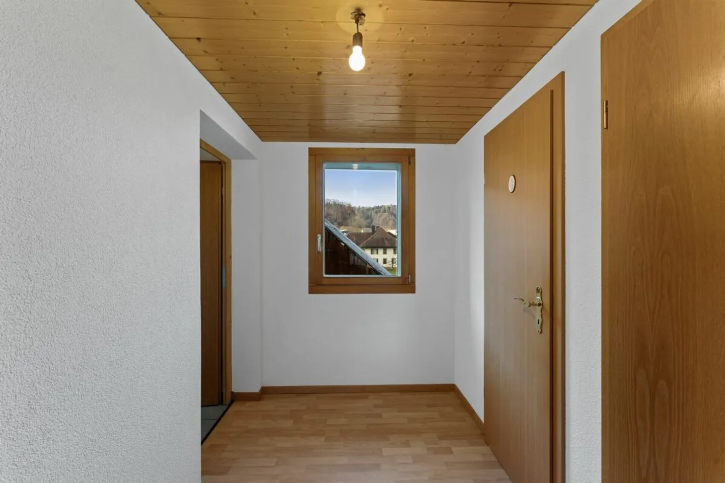 Maison bifamiliale / maison individuelle avec appartement indépendant - Photo 5 sur 13