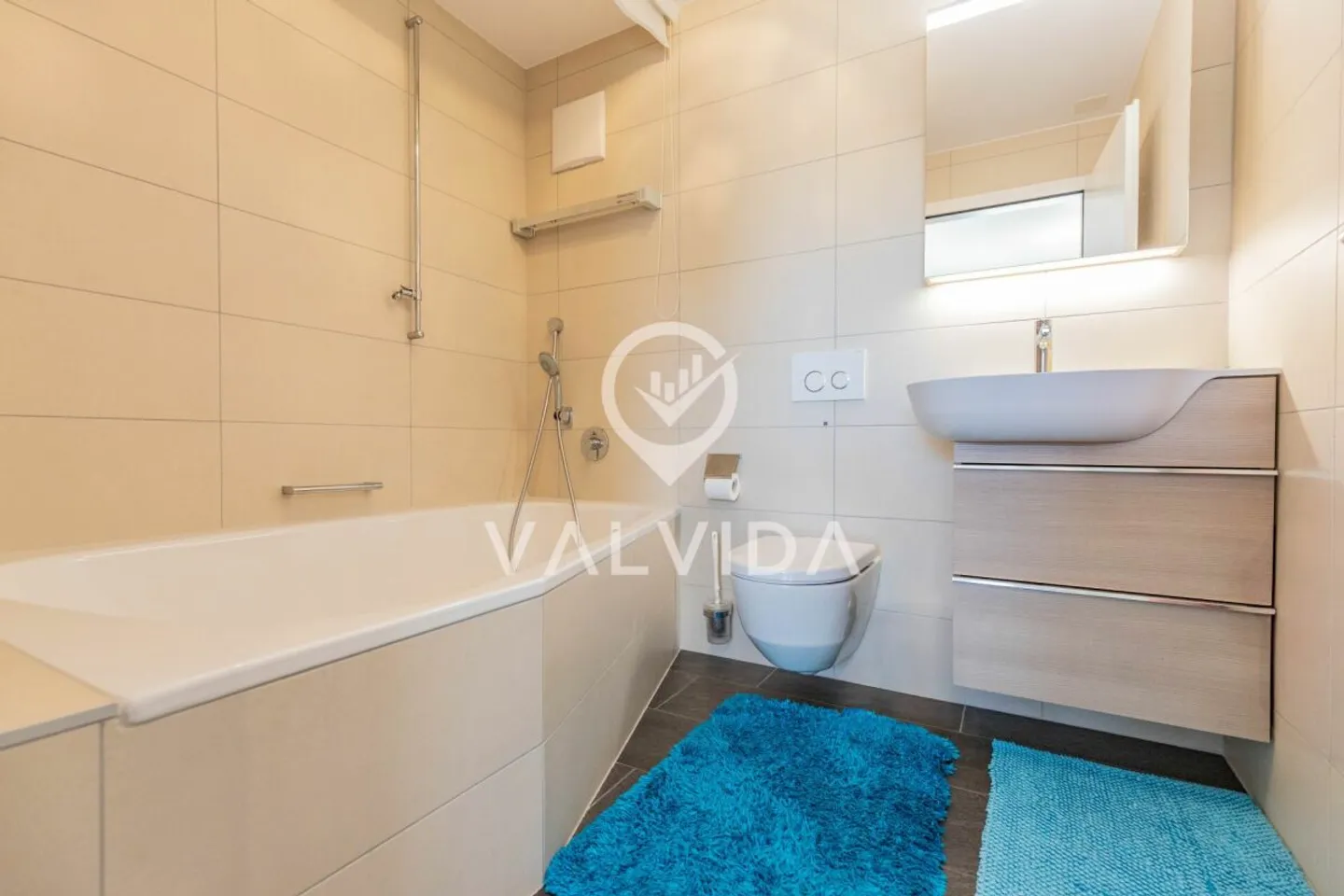 Moderne 5.5-Zimmerwohnung mit Wintergarten und hochwertiger Ausstattung - Foto 10 von 13