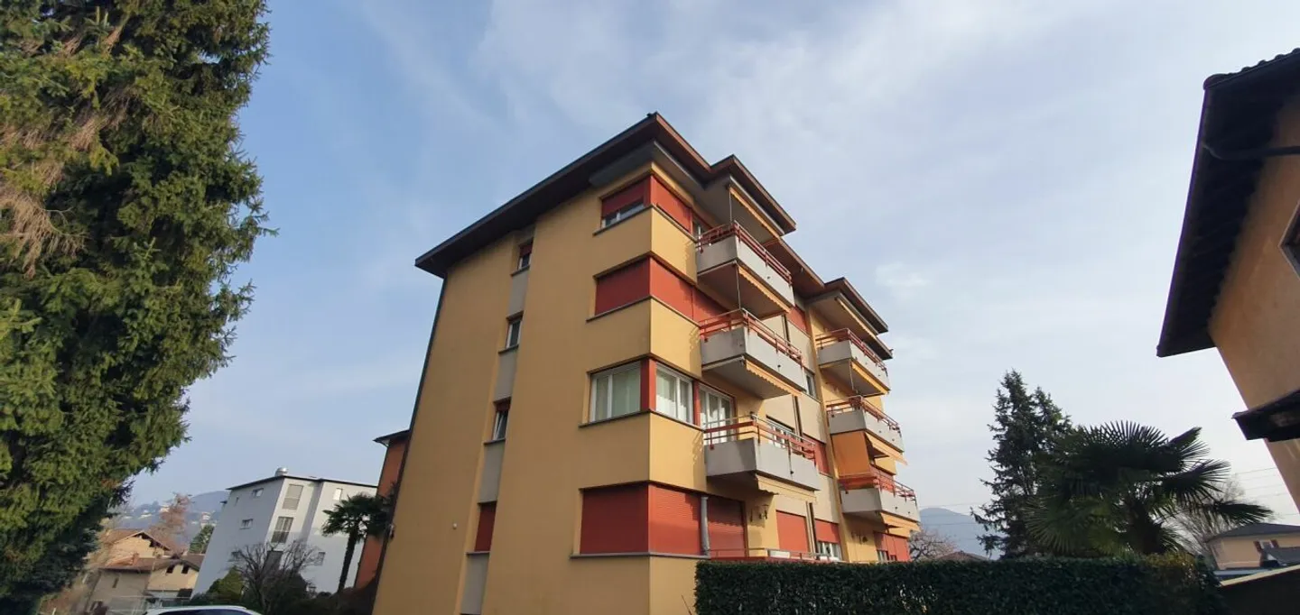 Appartement lumineux et bien structuré - Photo 3 sur 12