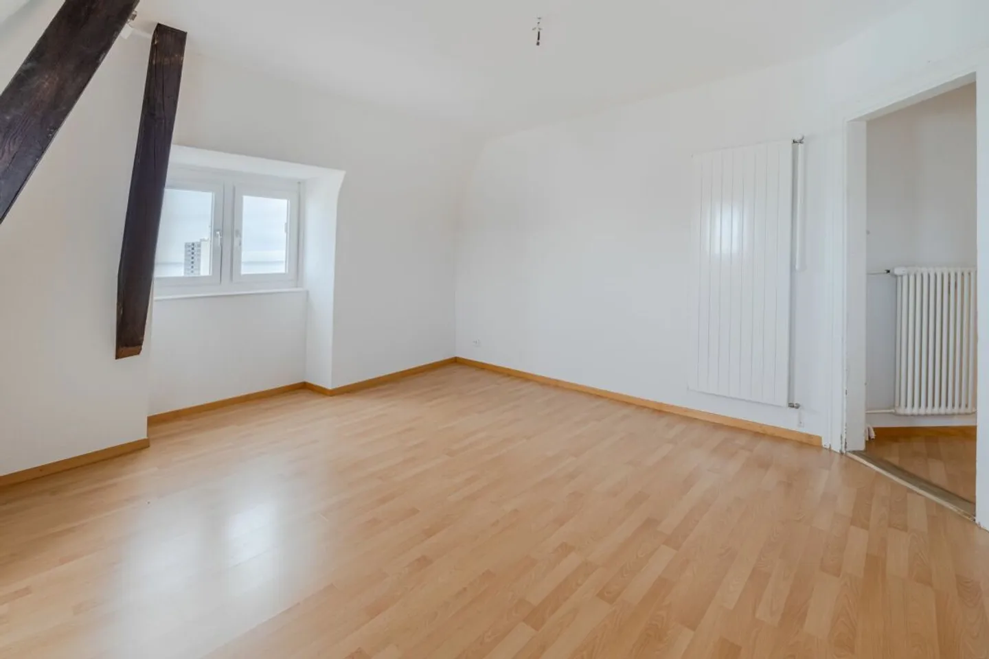 Einzigartige Dachwohnung in Seenähe - Photo 6 sur 13