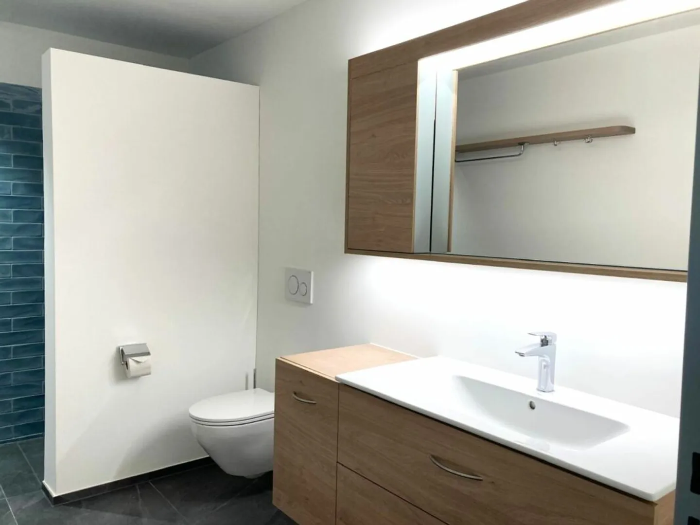Appartement de jardin unique de 4,5 pièces - Photo 3 sur 12