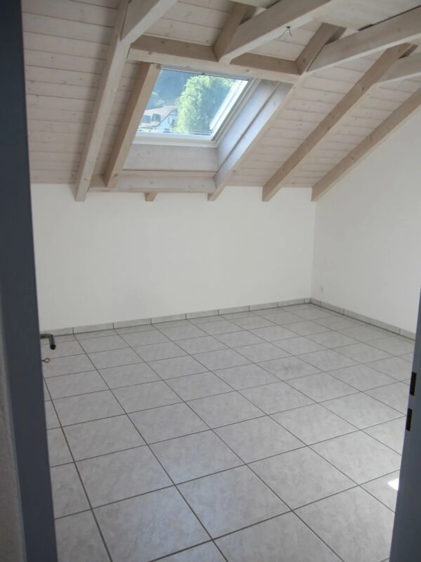 Spacious 4.5 Room Penthouse - Photo 11 of 11