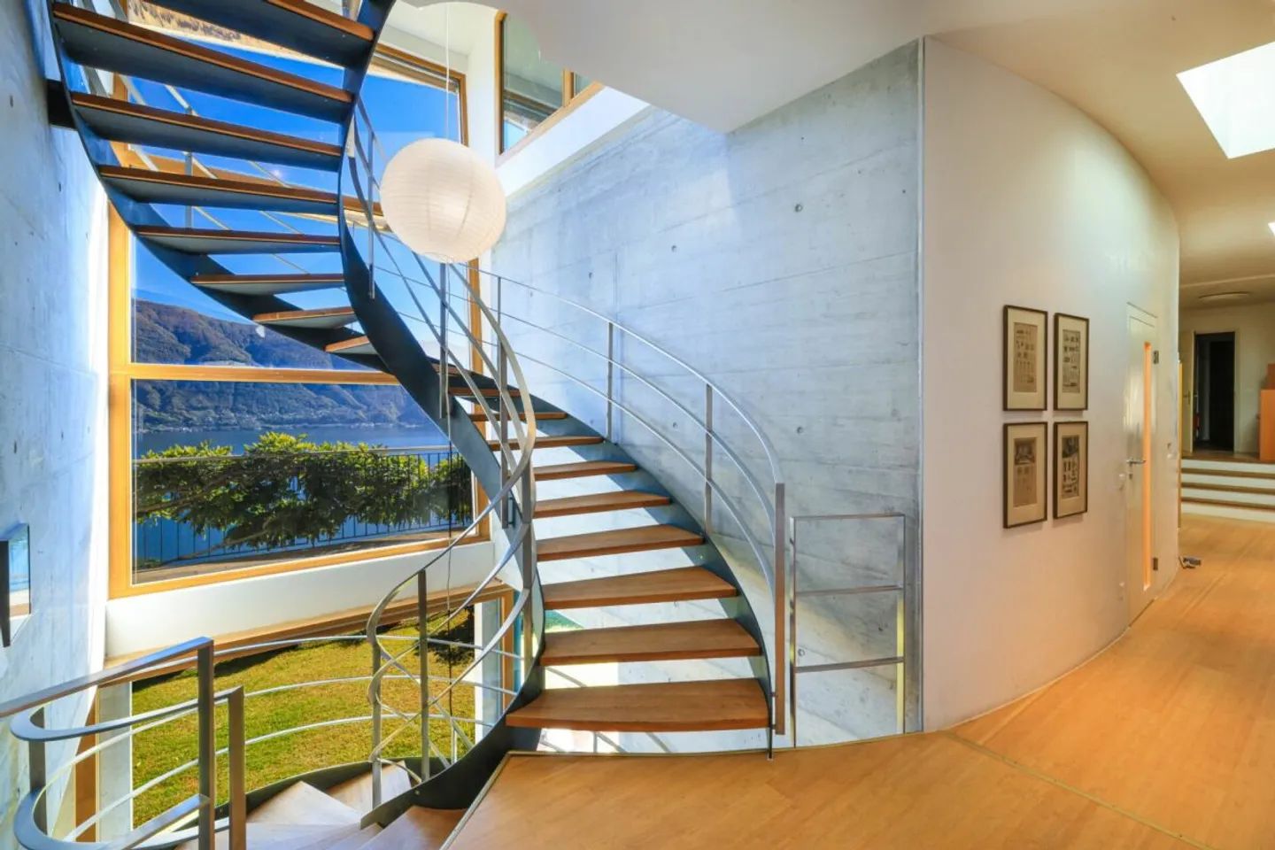 RONCO S/ASCONA - Villa with spectacular view of Lake Maggiore - Photo 8 of 13