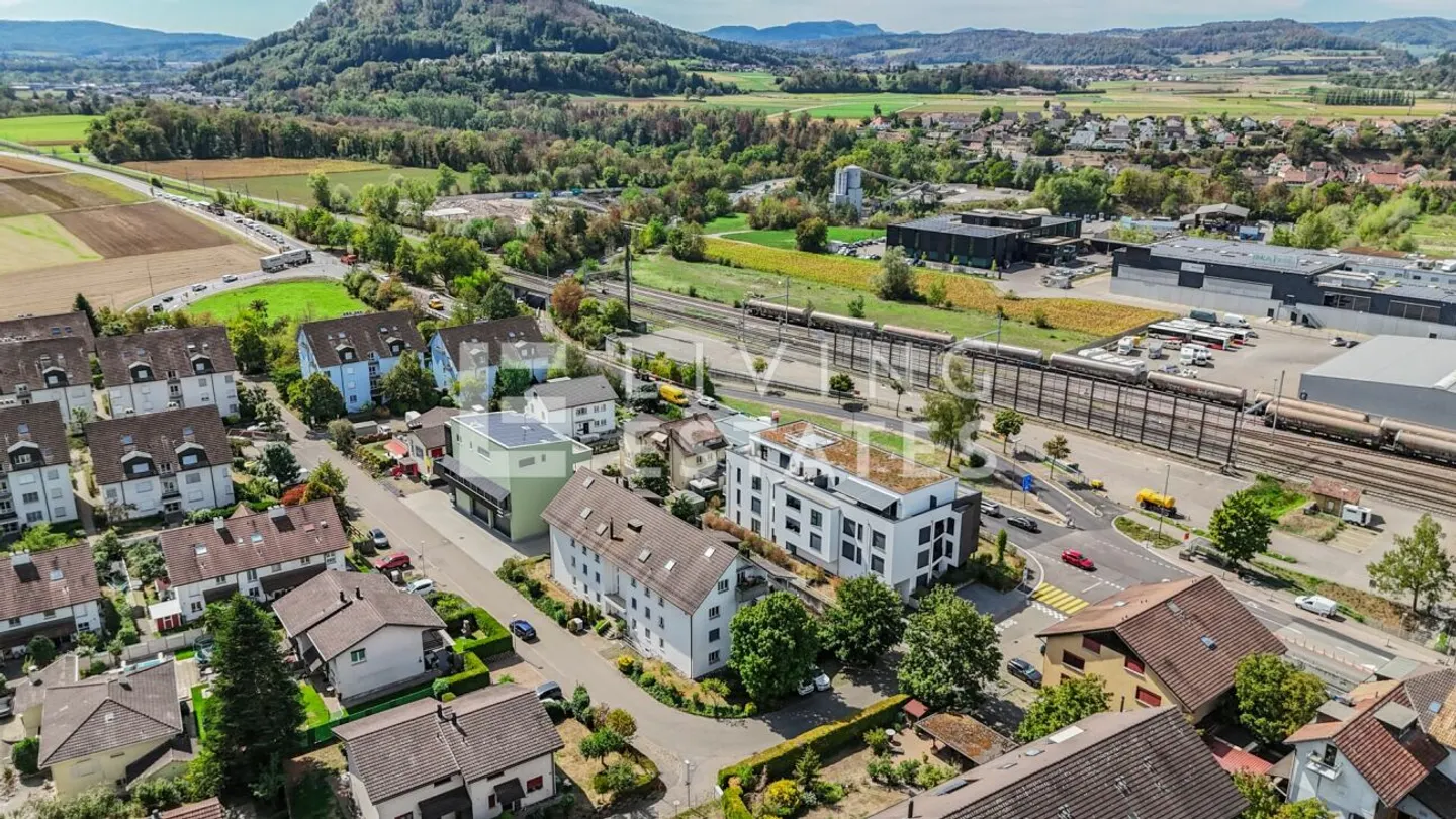 Geräumige renovierte Wohnung - Foto 1 von 13