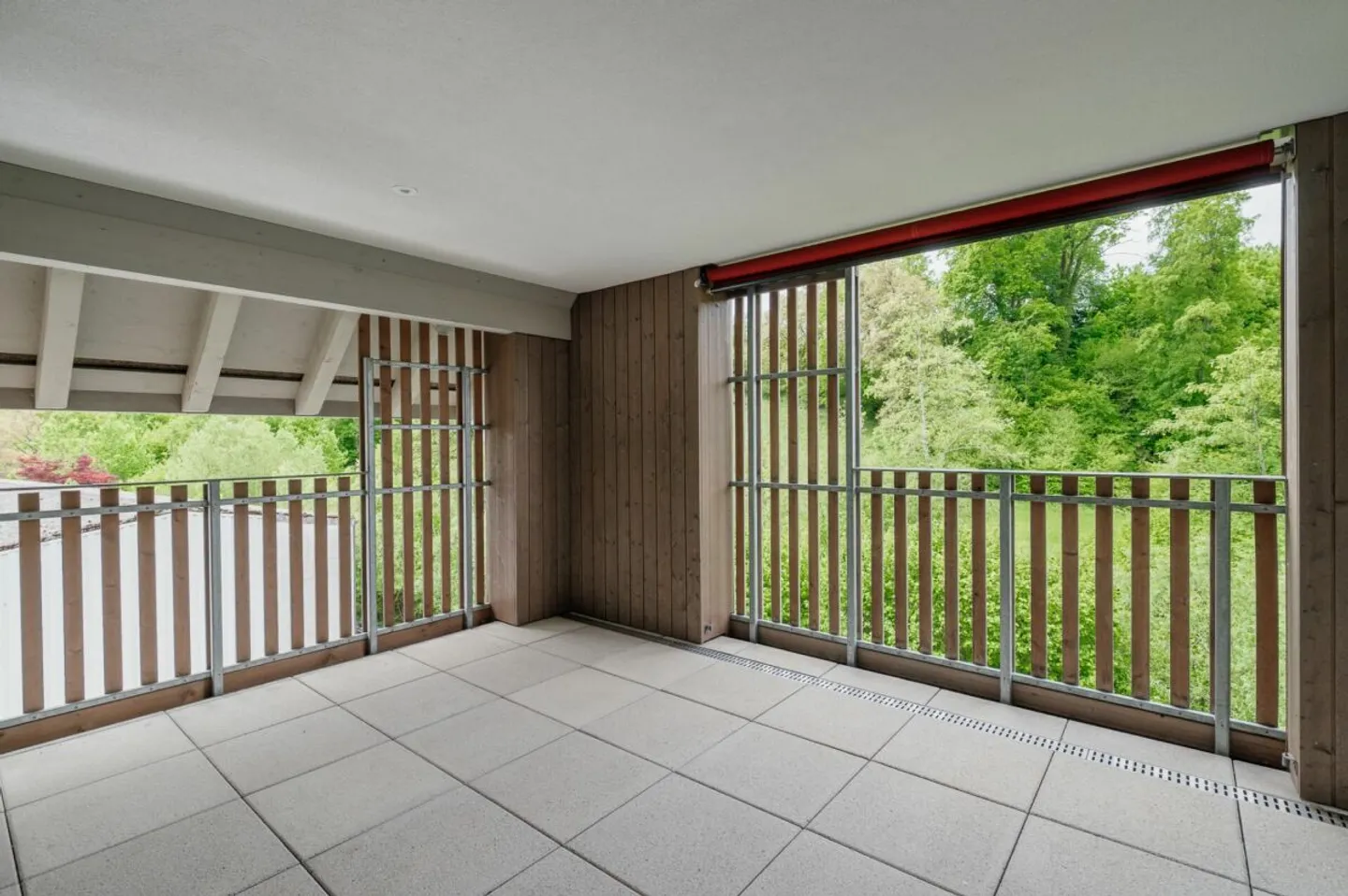 Moderne und helle 3.5- Zimmer- Wohnung mit zwei Balkonen - Photo 6 of 11