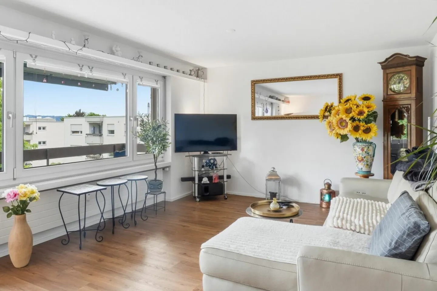 Renovierte Wohnung im Zentrum von Wil - Foto 3 von 11