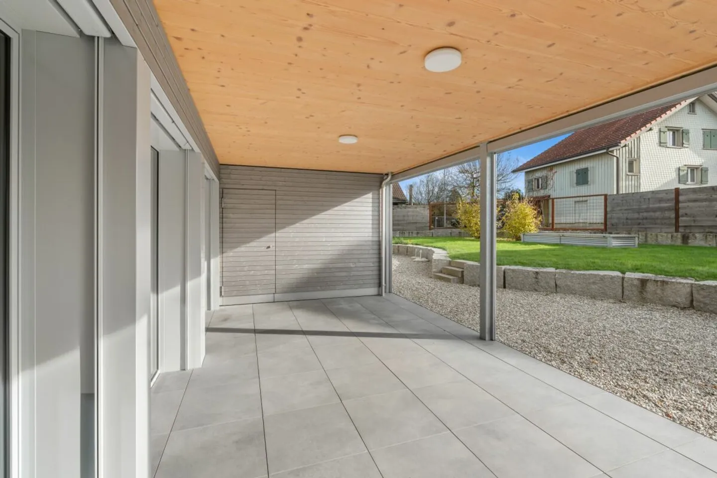 sonnige und moderne 3.5 Zimmer Gartenwohnung - Foto 10 von 10