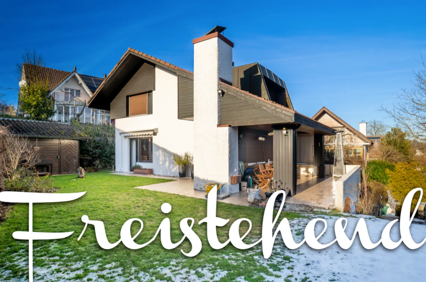 Detached 7-room single-family house with great potential - Photo 1 of 13