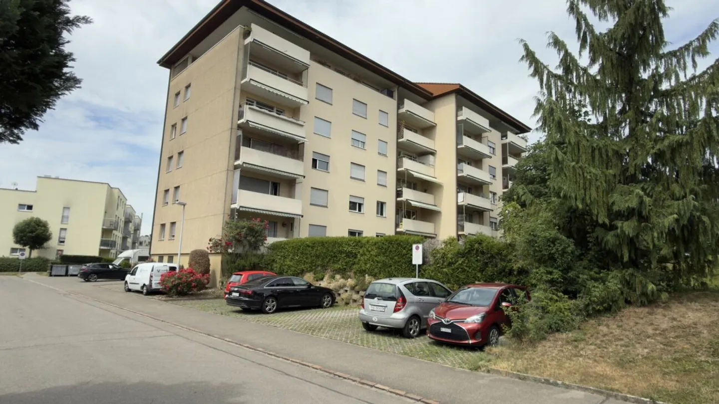 Appartement ensoleillé avec vue à Zufikon - Aujourd'hui un investissement, demain un chez-soi - Photo 1 sur 13