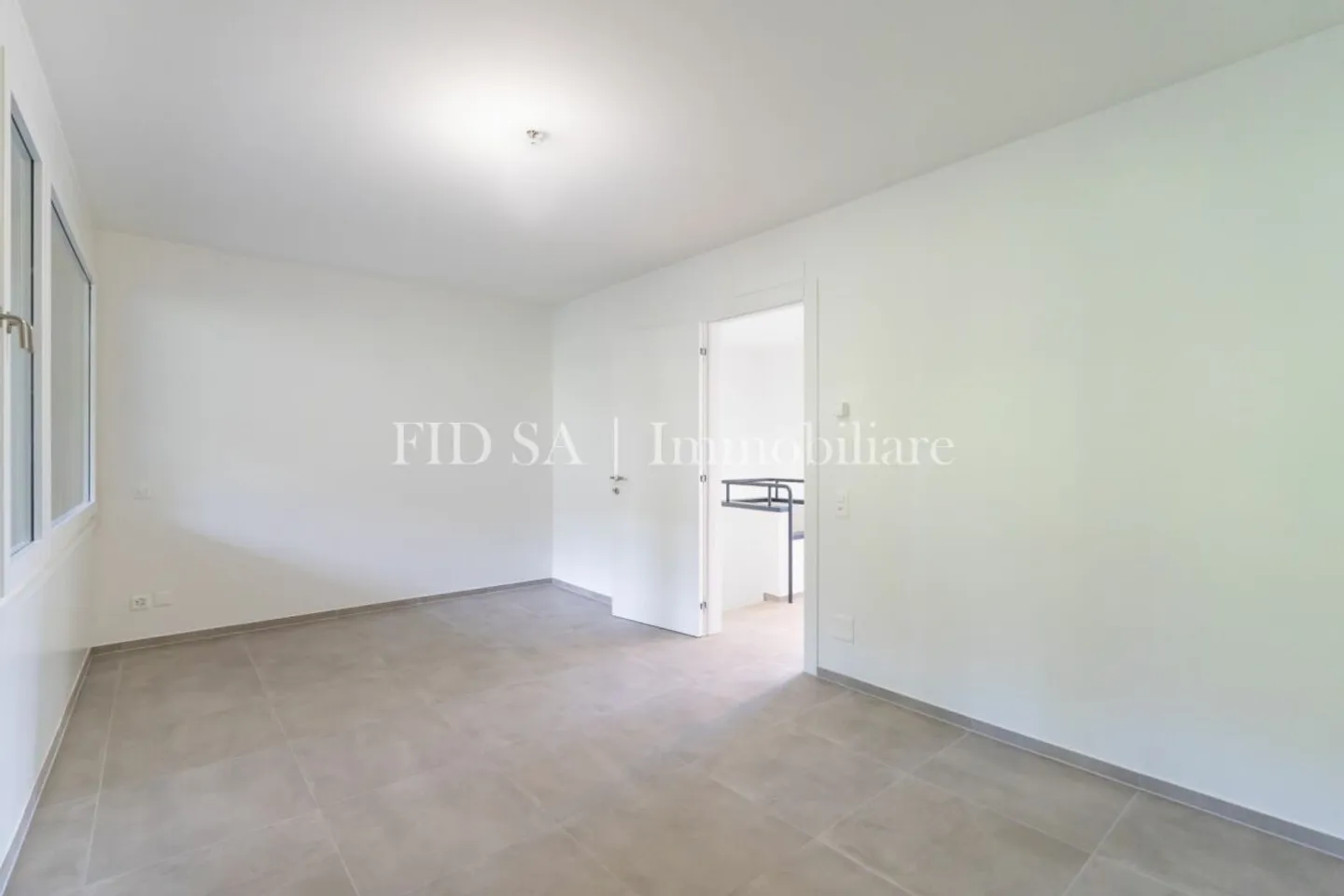 MINUSIO - Modernes Duplex-Apartment mit Blick ins Grüne - Foto 9 von 12