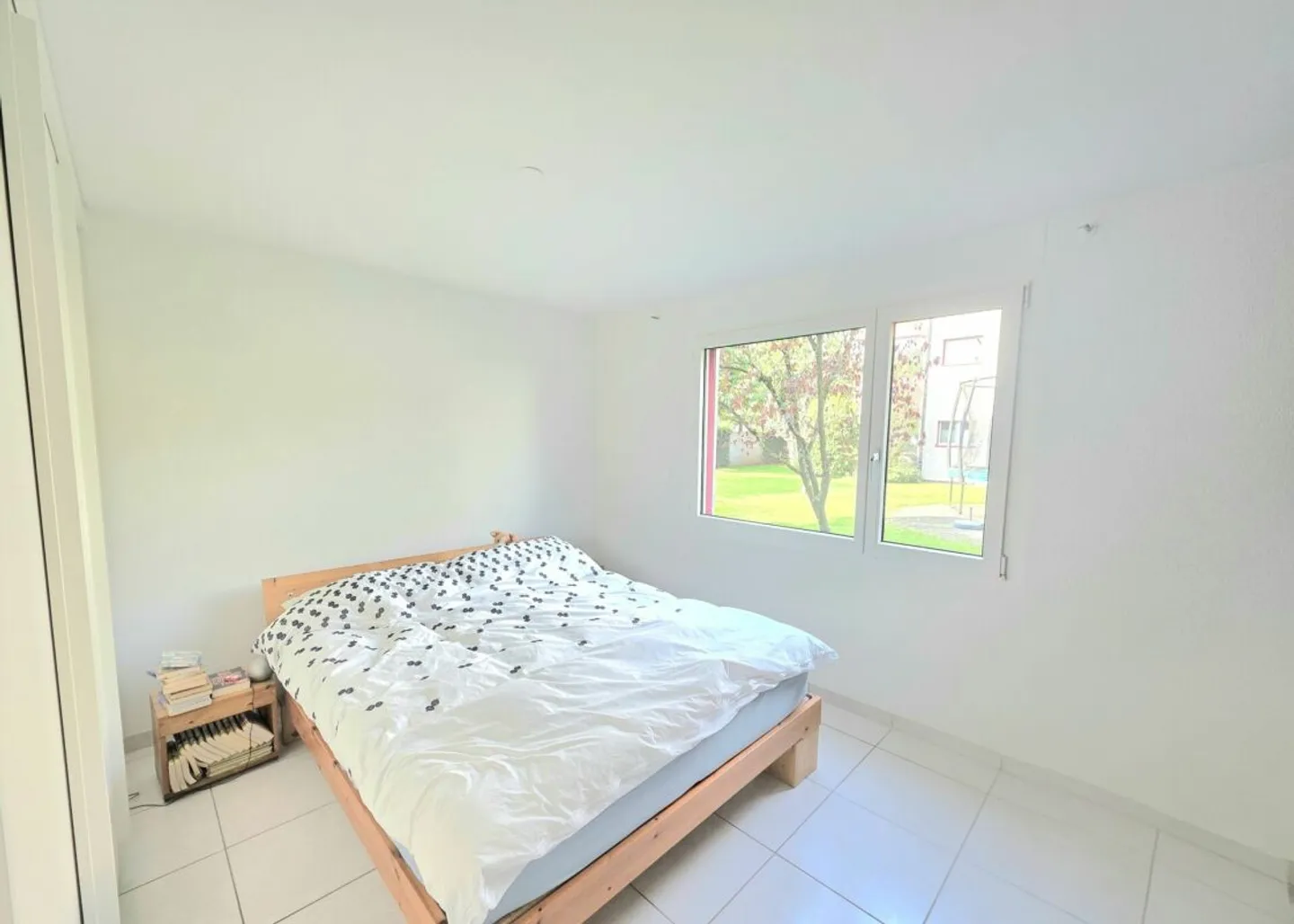 Plenty of Space to Live! Family-Friendly Garden Apartment in Muttenz - Photo 9 of 13