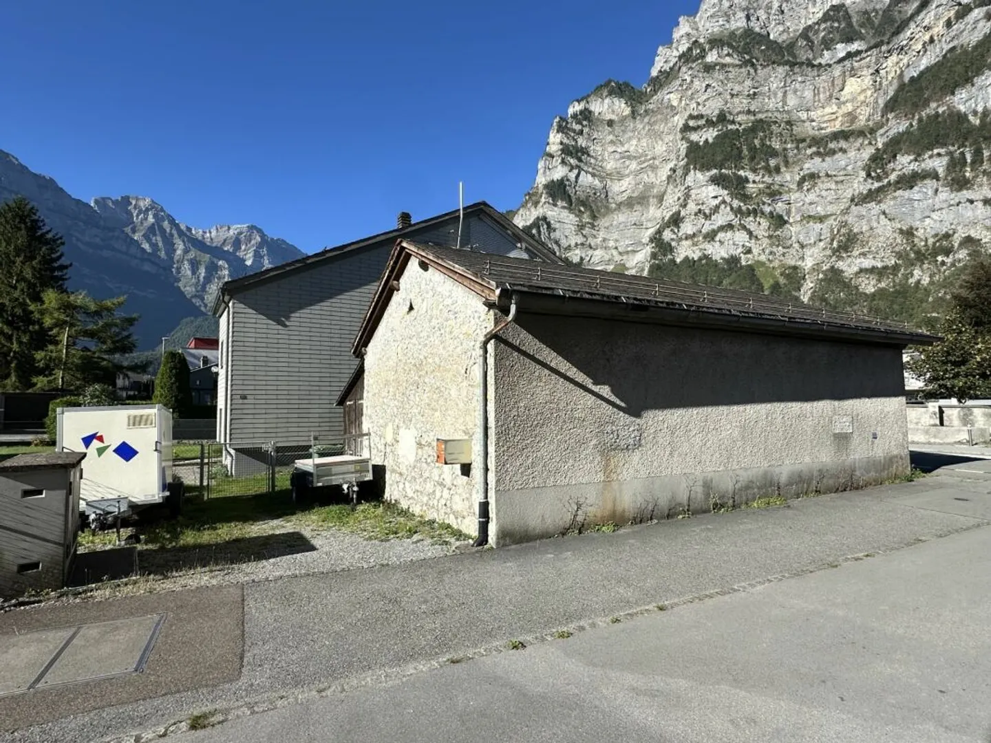 Edificio di stoccaggio funzionale a Glarona - Foto 3 di 4