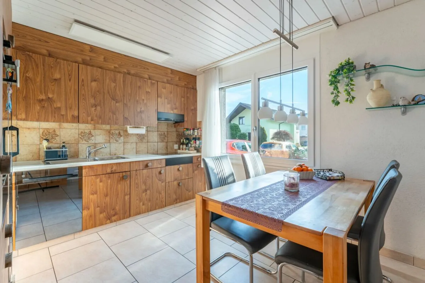 Family-friendly - spacious - well-kept - Photo 6 of 13