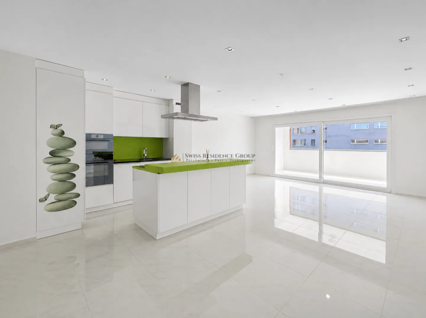 Modern comfort meets sunny views - Photo 2 of 9